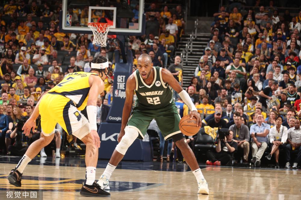 他担任球队 他担任球队